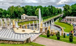 Индивидуальная экскурсия в Петергоф